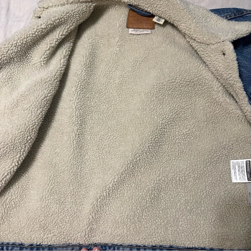 LEVIS JACKET - Picture 3 of 7